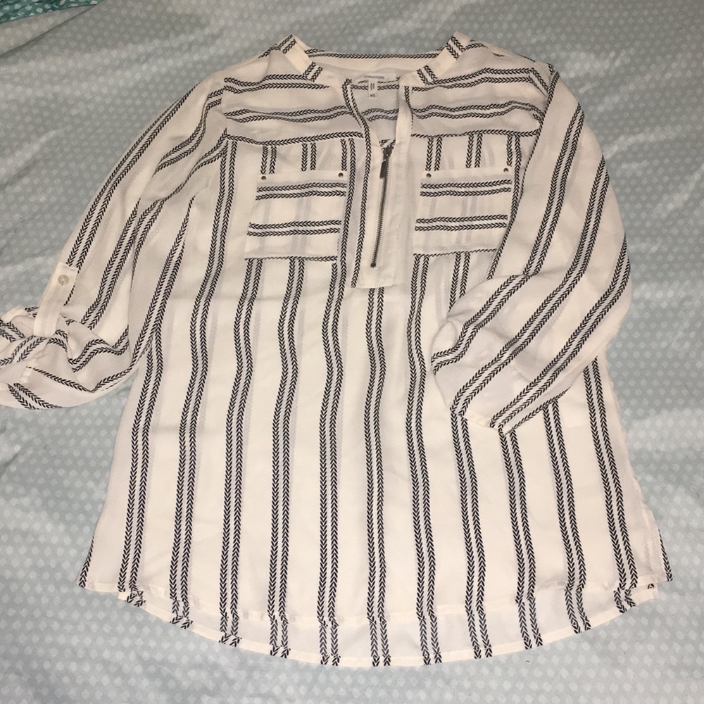 Women’s Black and Cream Blouse